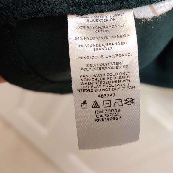 Loft Dress - Picture 5 of 8